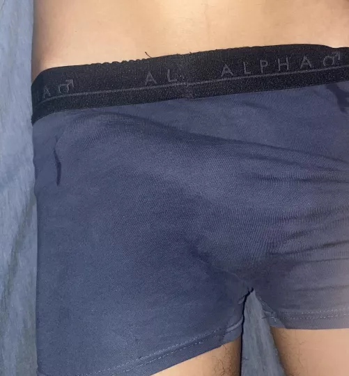 18, who wants to make it hard? (Don’t mind the precum)