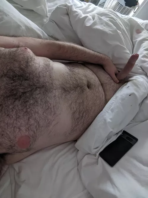 24 hairy Vers lad UK snap hugecumshota got throbbing morning wood, need some kinky guys to cum with, face and long vids preffered