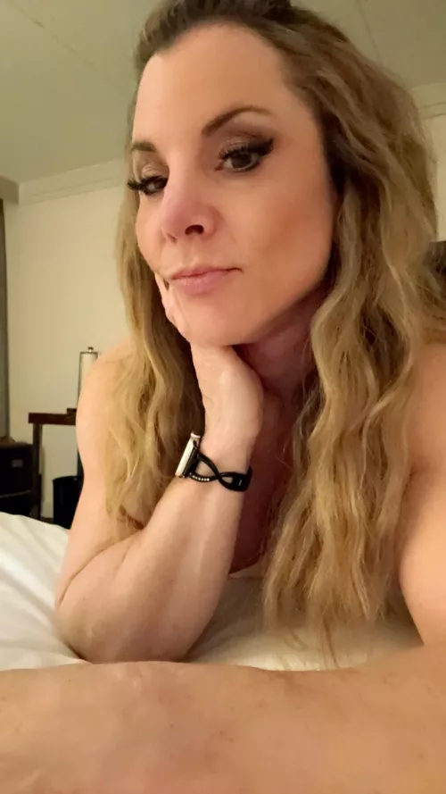 Anna Fine - Thinking about you, today.