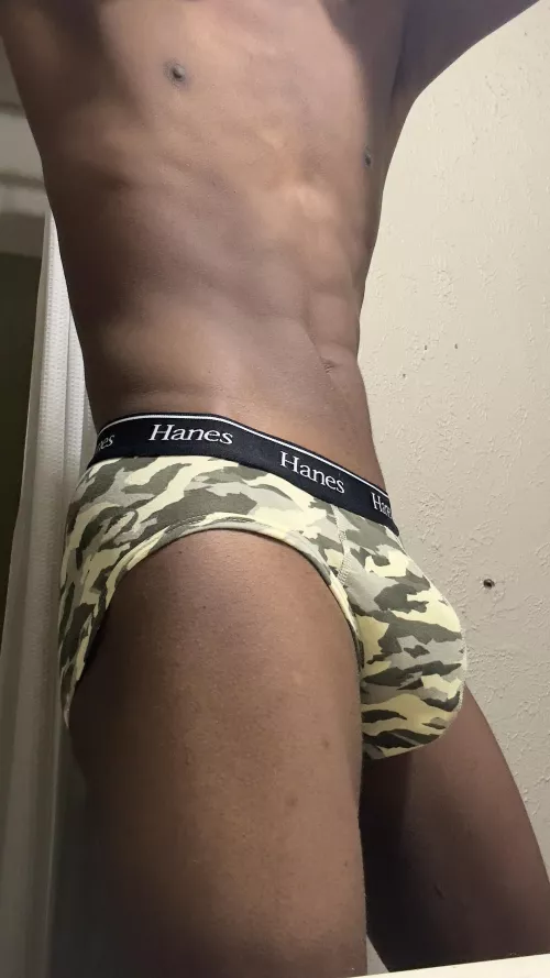 Anyone else just wake up horny