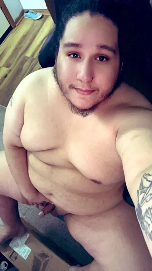Chub group chat, 26m here