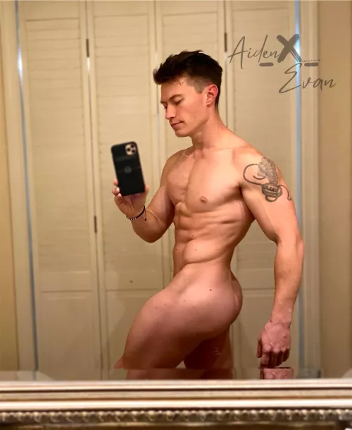 Do my thick thighs make your dick rise?