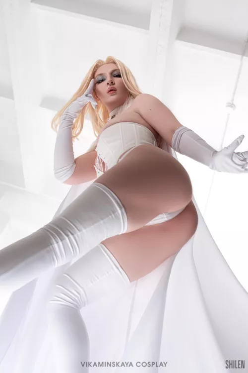 Emma Frost by Vikaminskaya