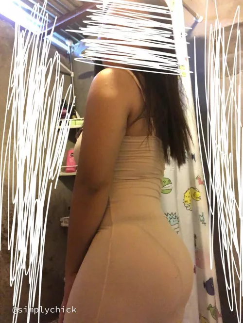 [f] mas maganda ata wala panty hahahaha