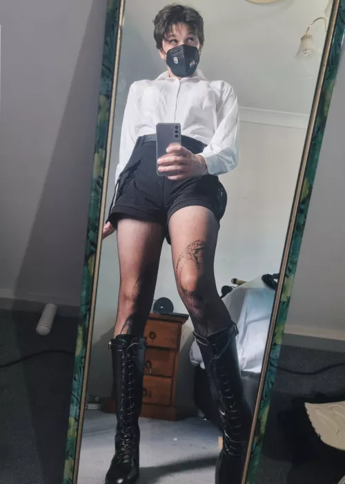 felt cute in this pic 🤭