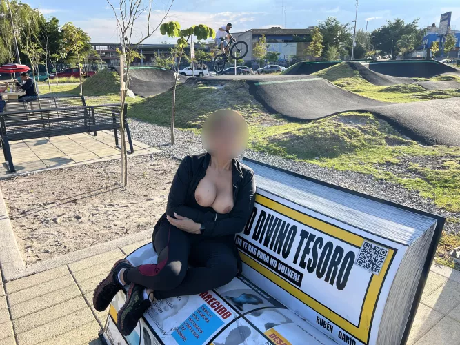 Flashing my boobs at a public bike park [F] [OC]