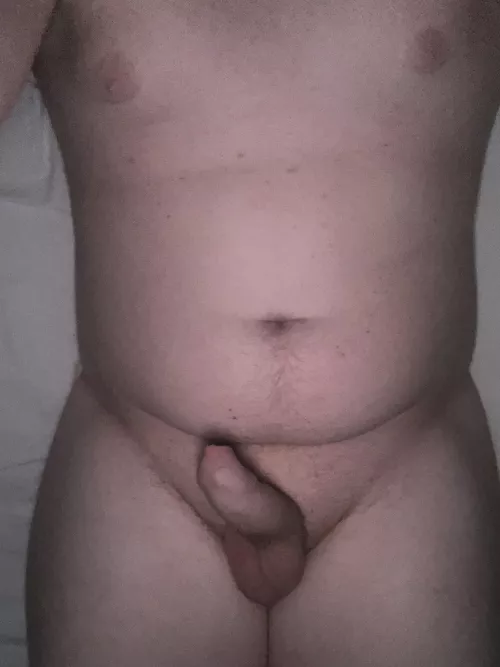 Hey 18 chubby slave looking for a dom that wants access to my account pm is open
