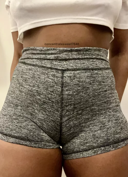 I didn’t wear panties to workout today 🤭