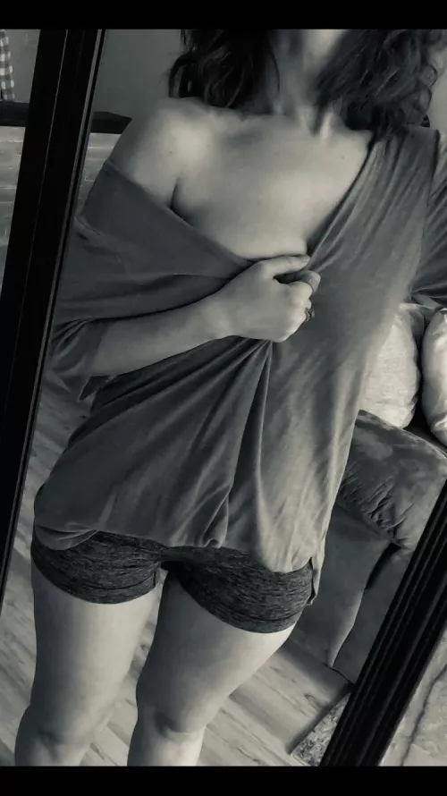 I’ll be home all day. Let me know if you want me.