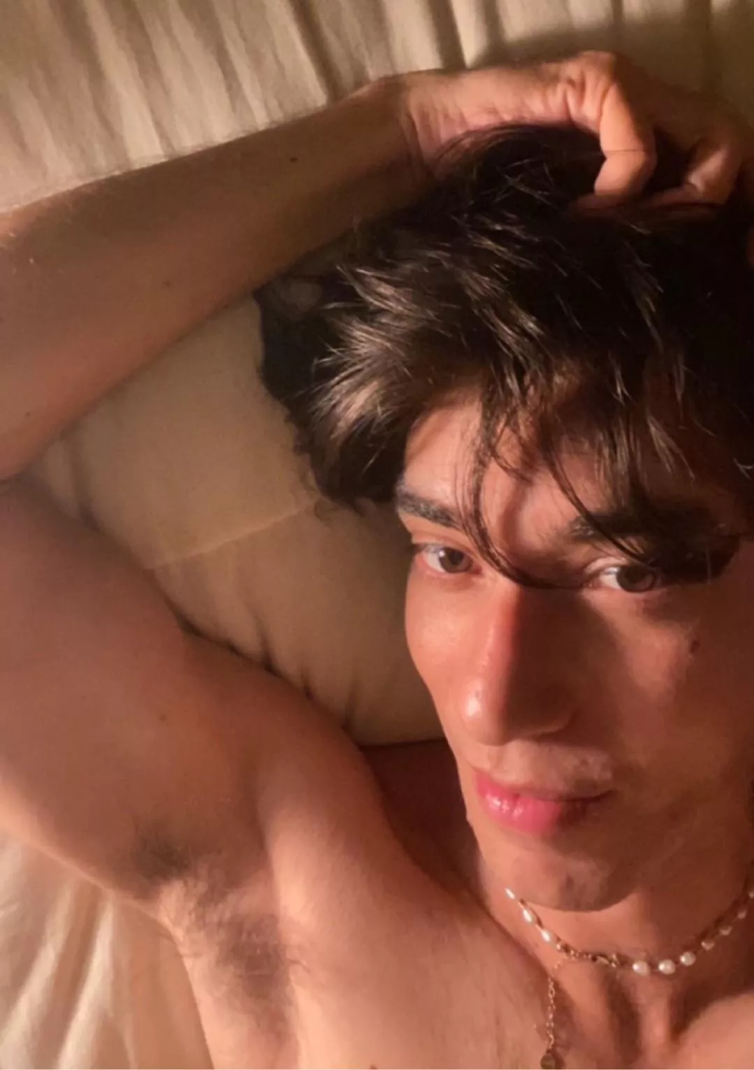 just wanted to stop past to say good morning 😌