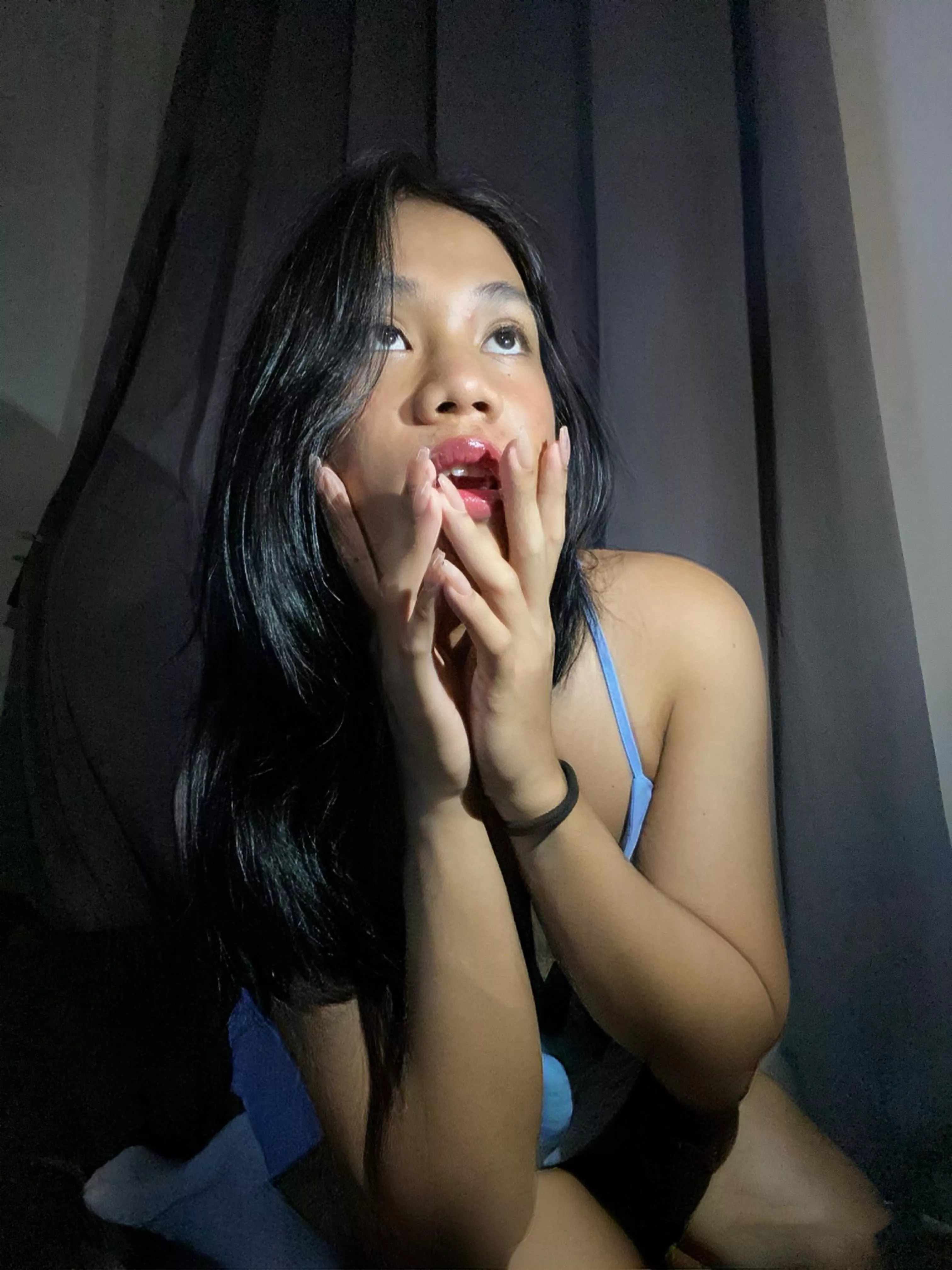 love my new nail color!