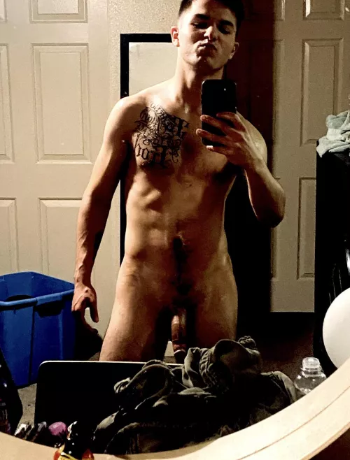 Mirrors have all my favorite positions 😊