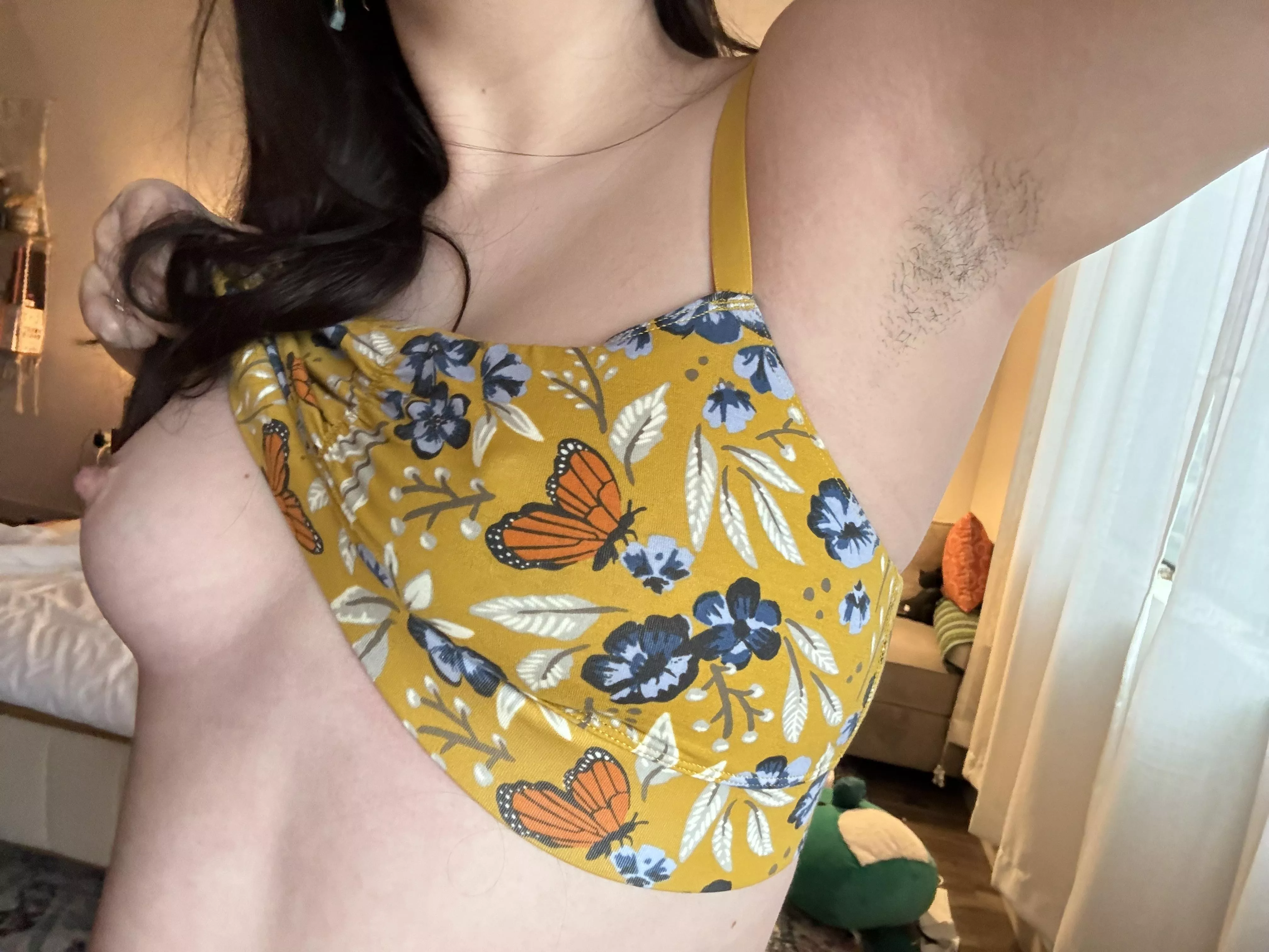 My ex said my body hair was gross, but I know it’ll be appreciated over here 🫶🏼