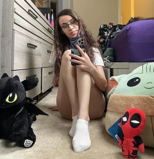 Name something better than putting on a fresh pair of socks right out of the dryer, I’ll wait…