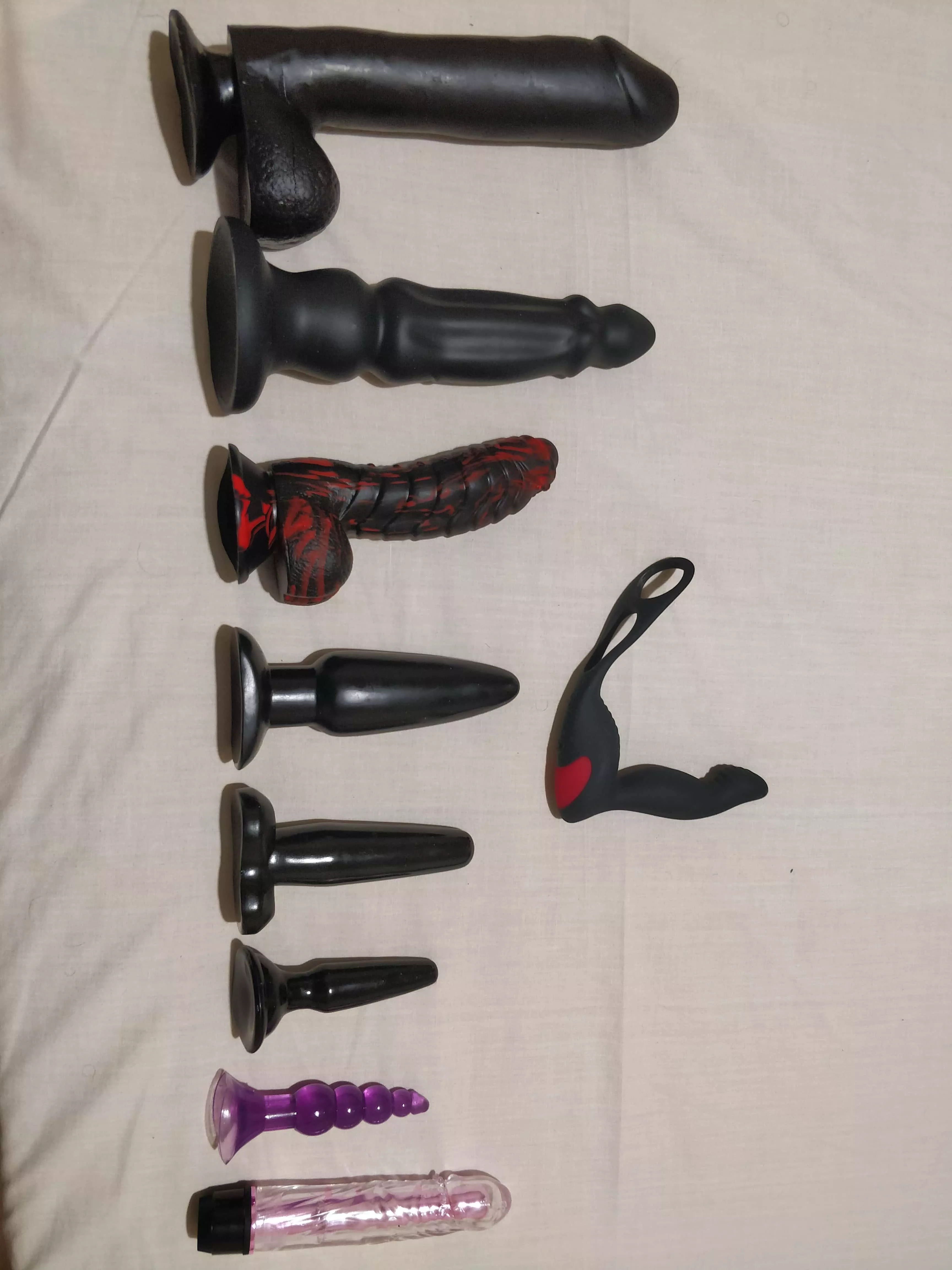 old version of toys will upload new also!