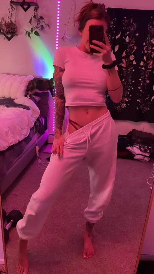 Perfectly symmetrical pokies