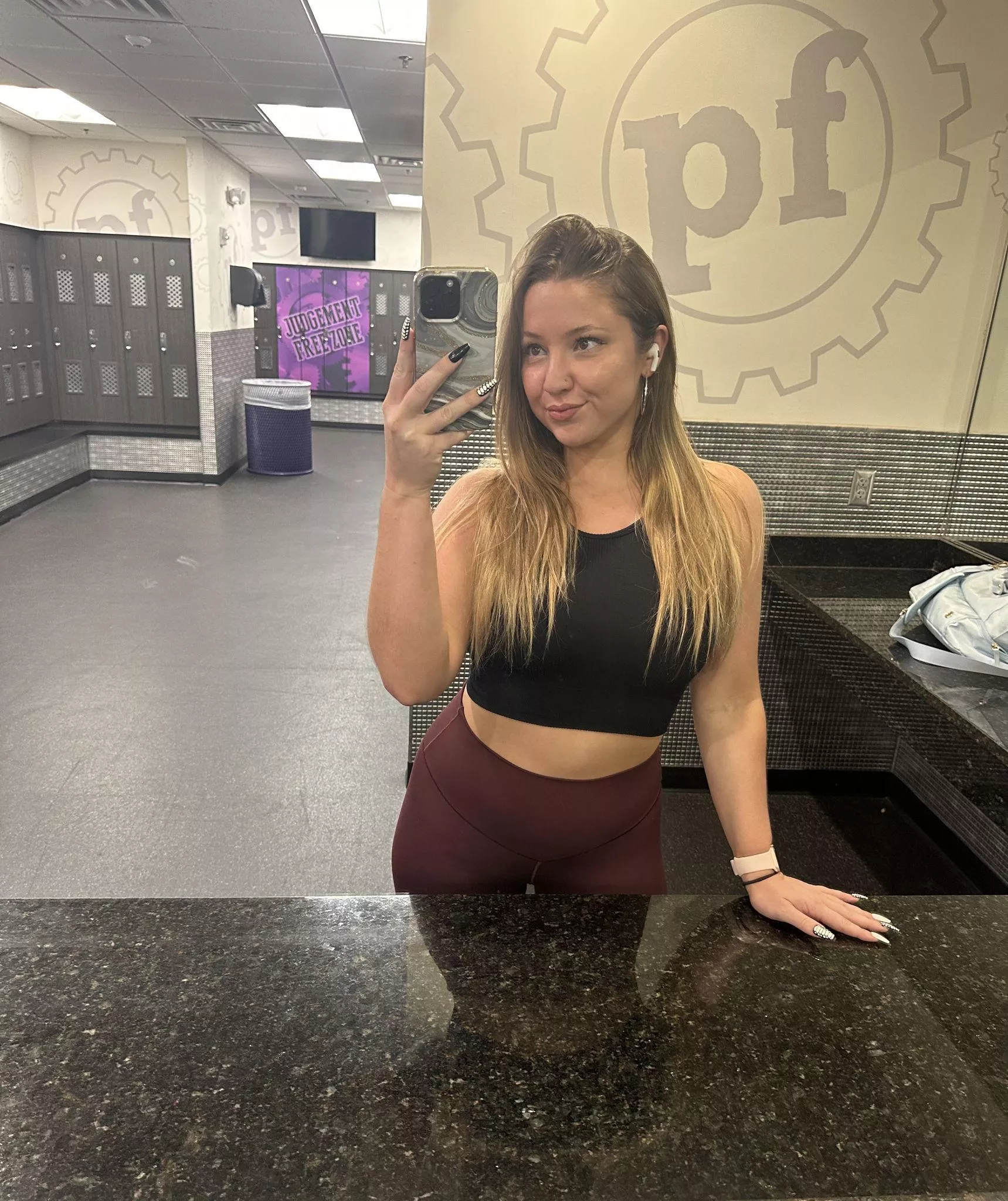 Quick selfie before my workout