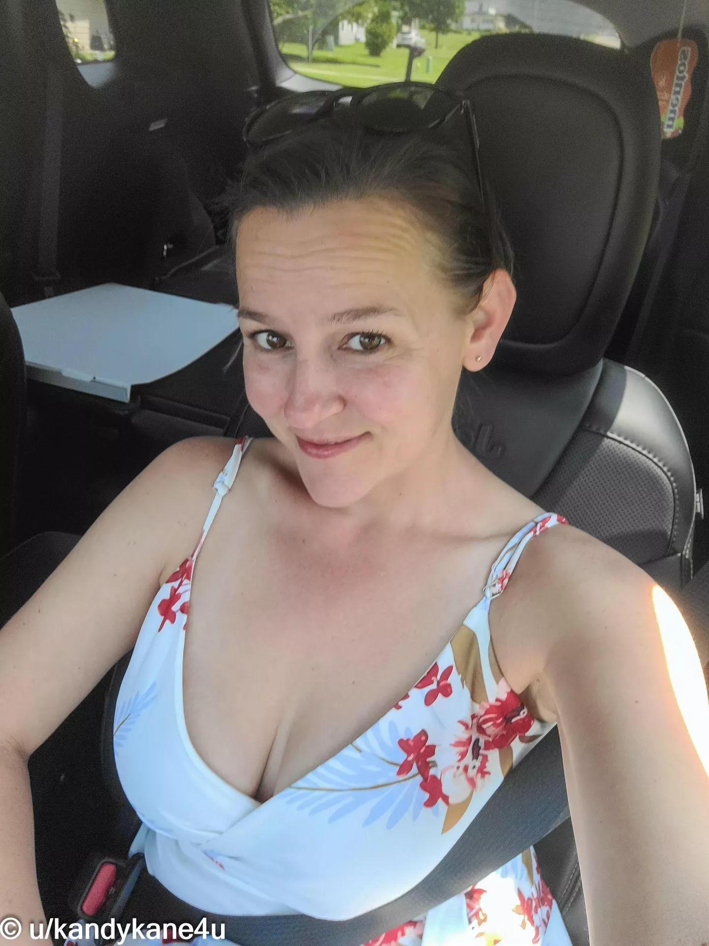 Smiles are so much prettier than duckfaces