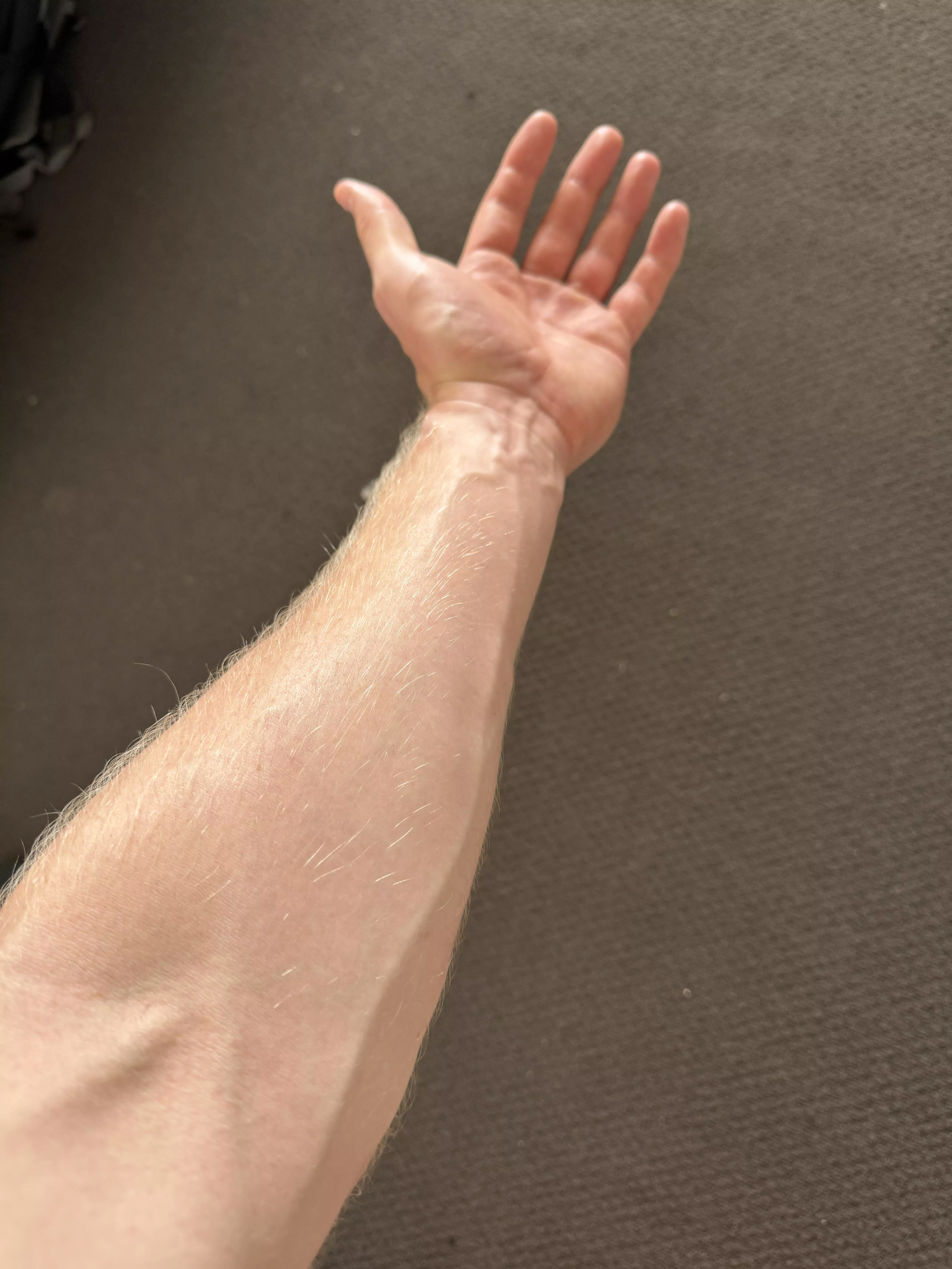 Take my hand, come with me!