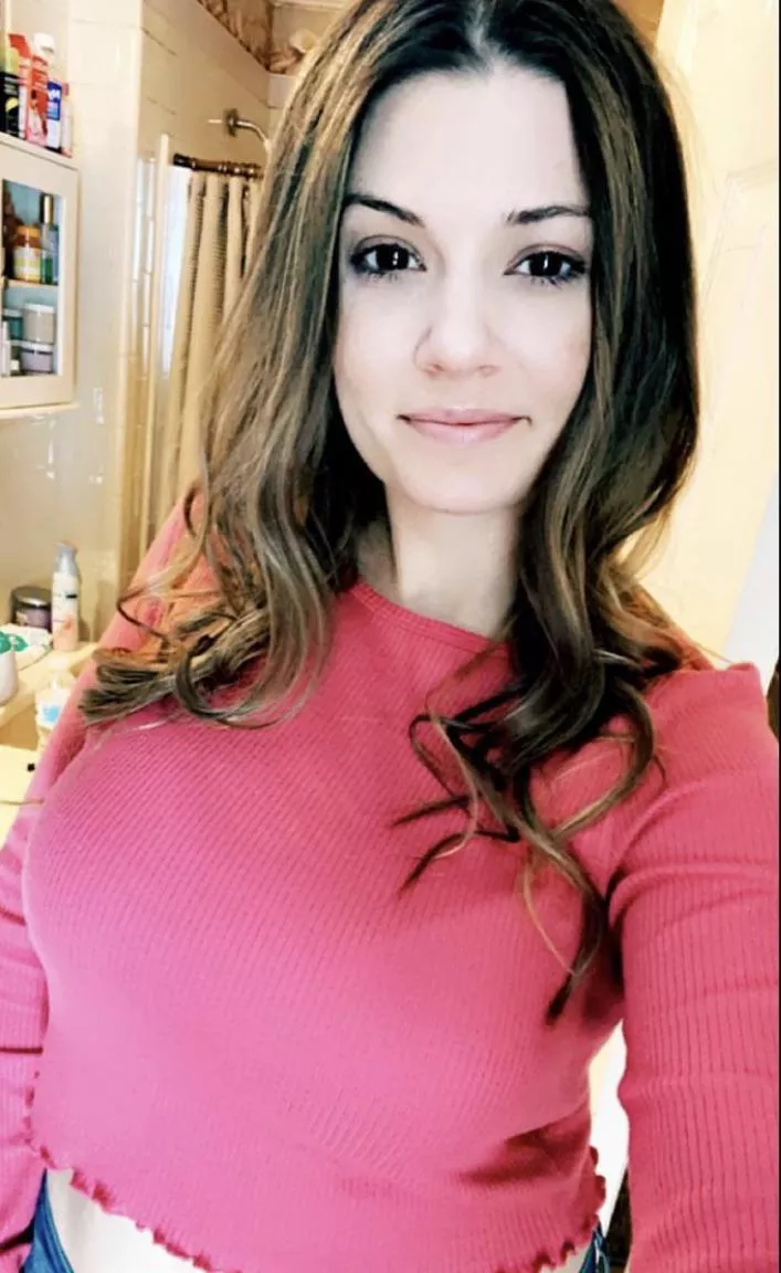 This mama can’t hide