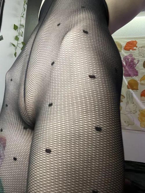 today I’m panties-free