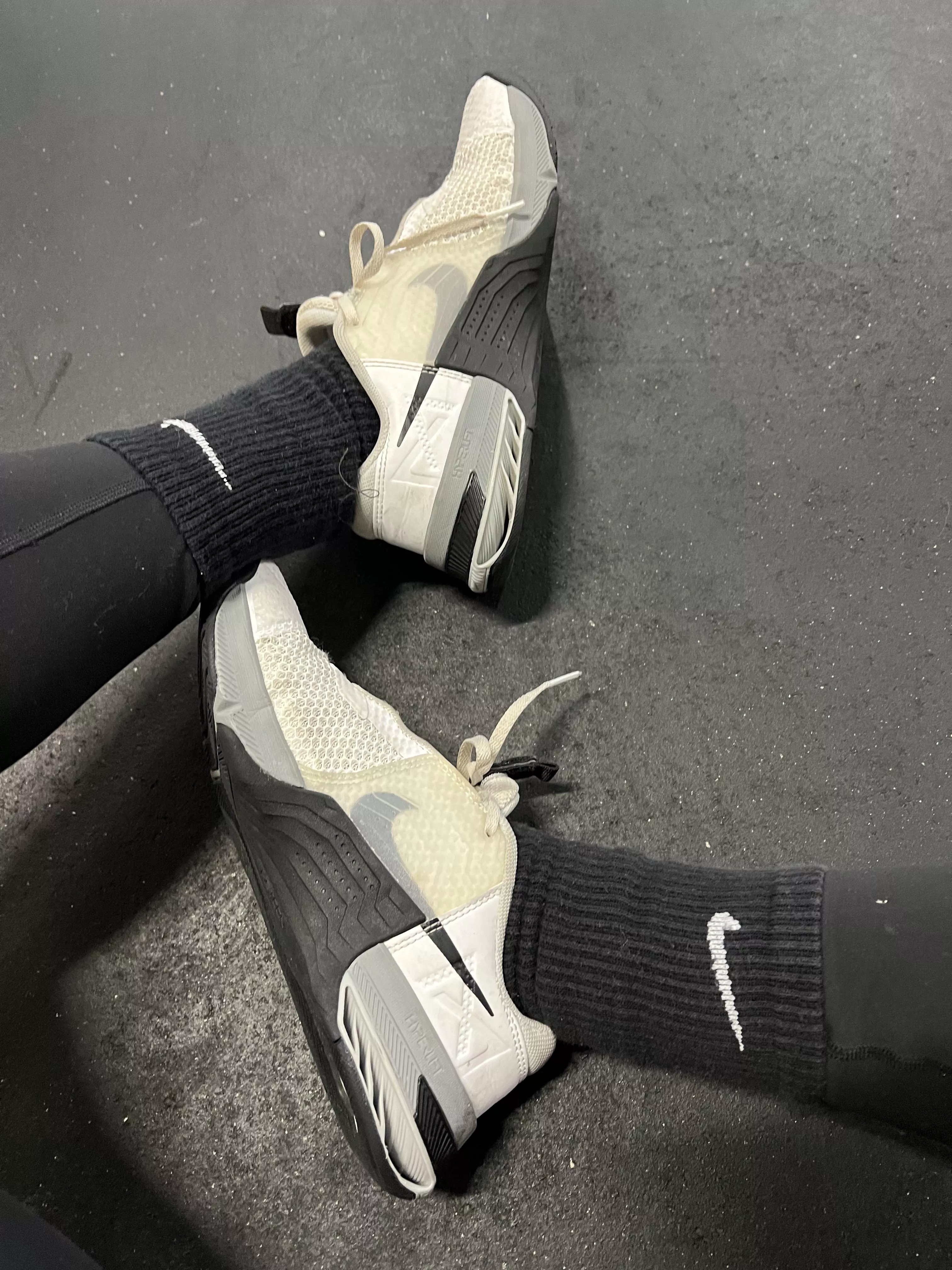 Want to smell these sweaty CrossFit socks? 🤭