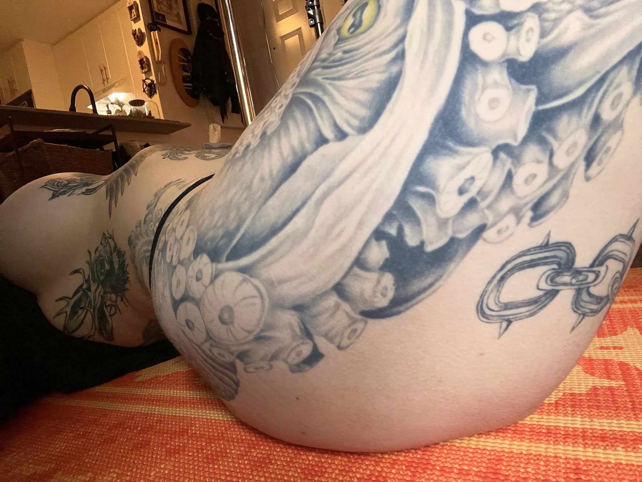 What the dads at school drop off wish they could see..