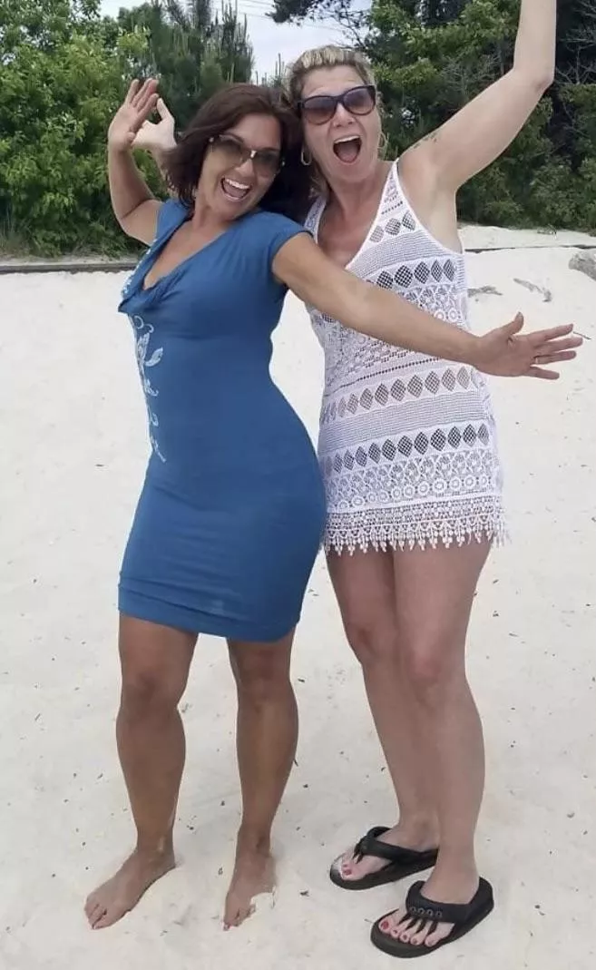 which milf are you picking? [2]