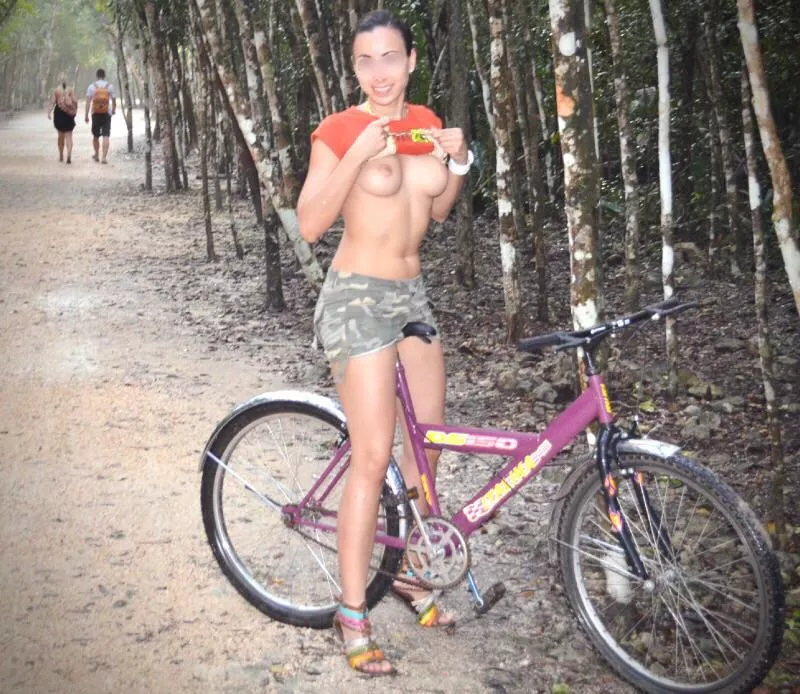 Who wants to ride me?, ups.. ride With me !