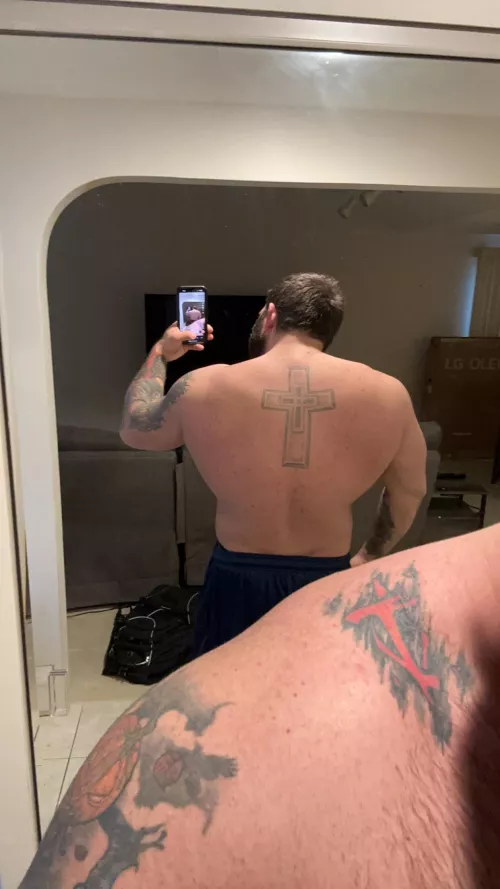 Wide Back Wednesdays