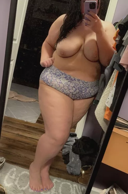 You all know what they say about thick thighs…