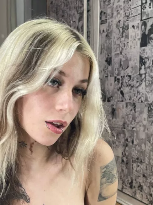 Your girlfriend or your queen?