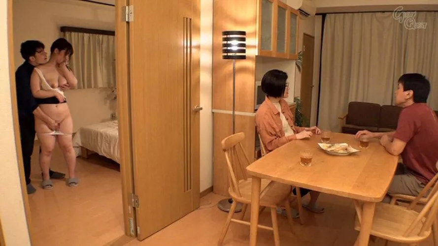 Anyone know the name of actress in glasses? GVH-322