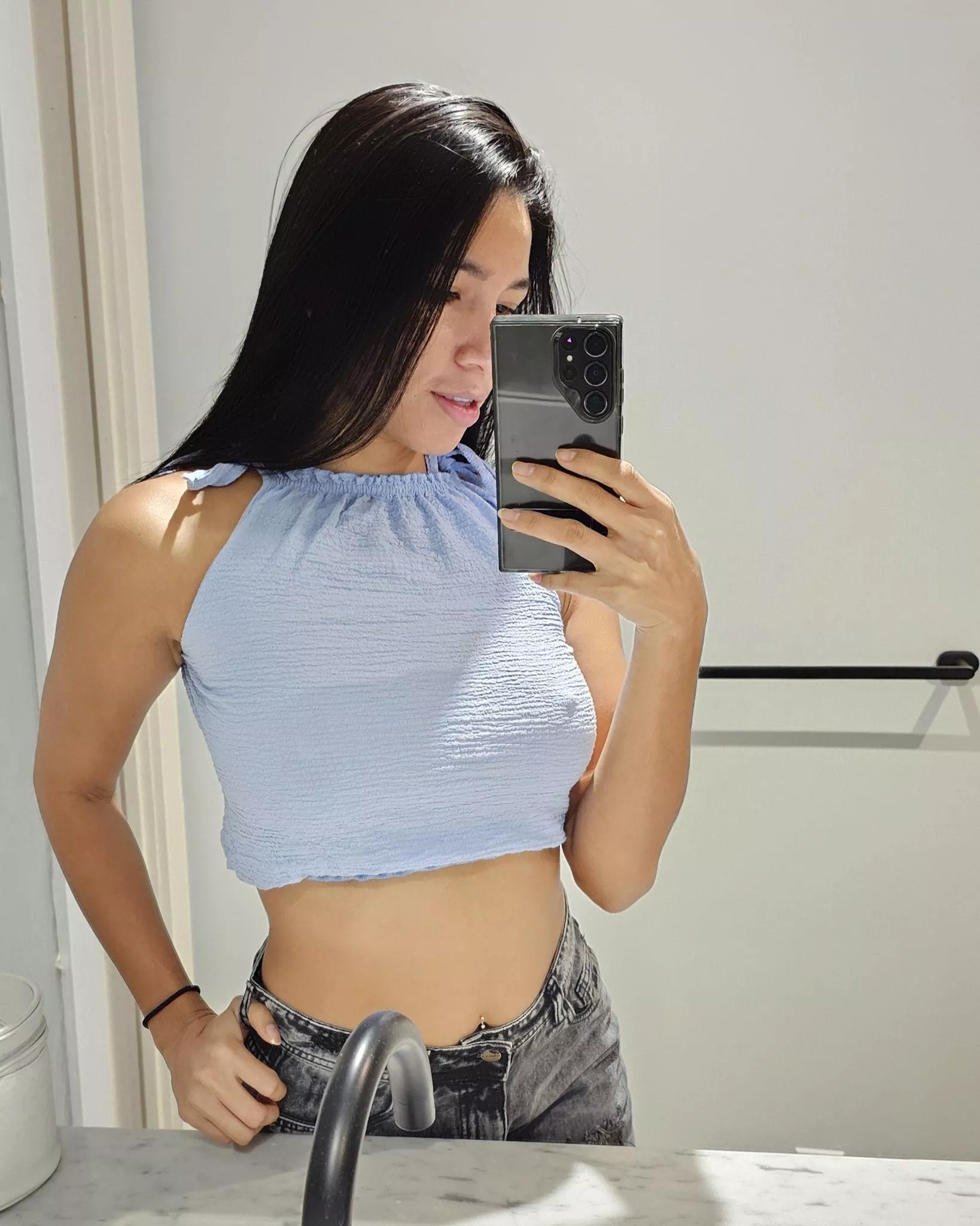 Can't stop not wearing bras