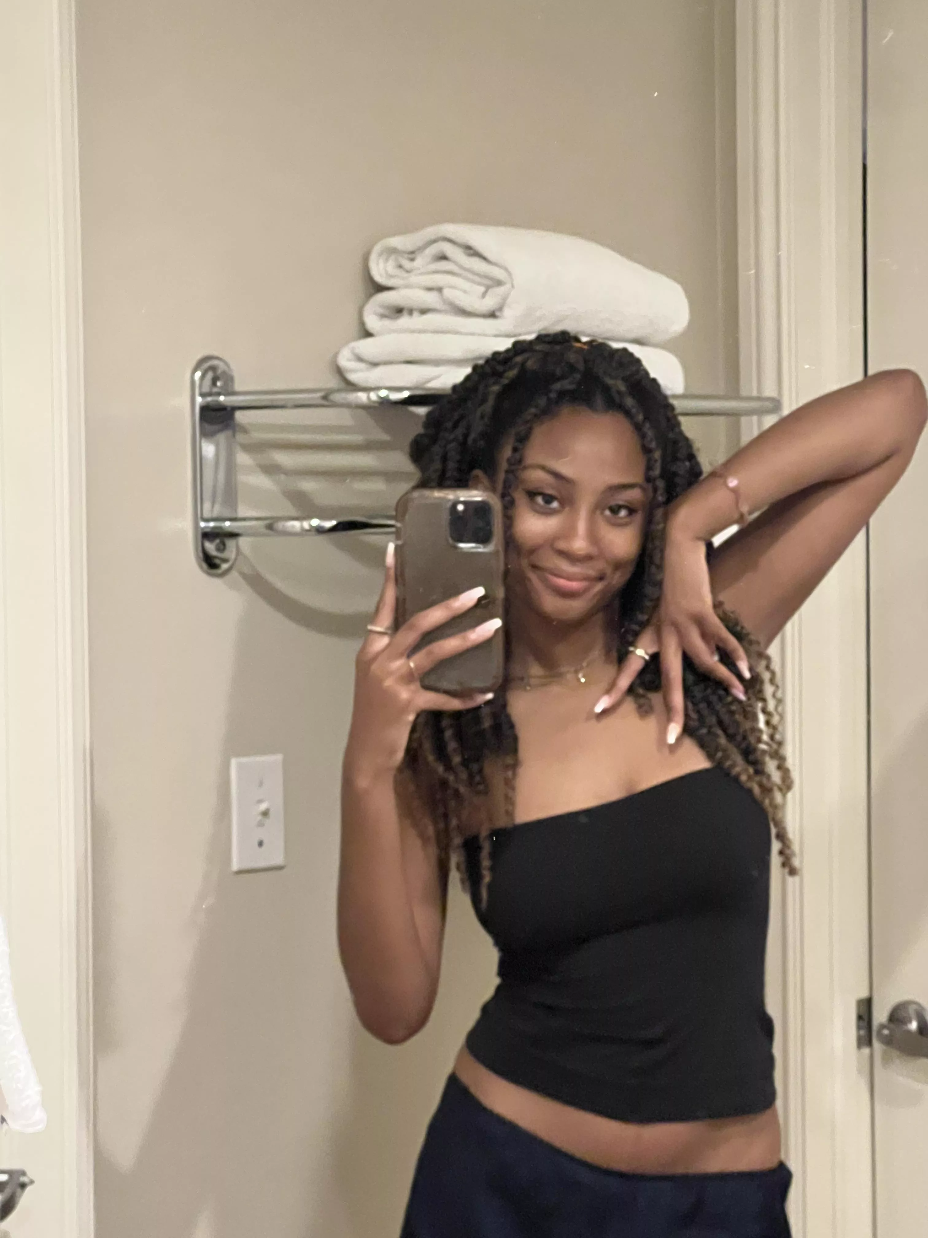 Do we like this crop top on me? Be honest.