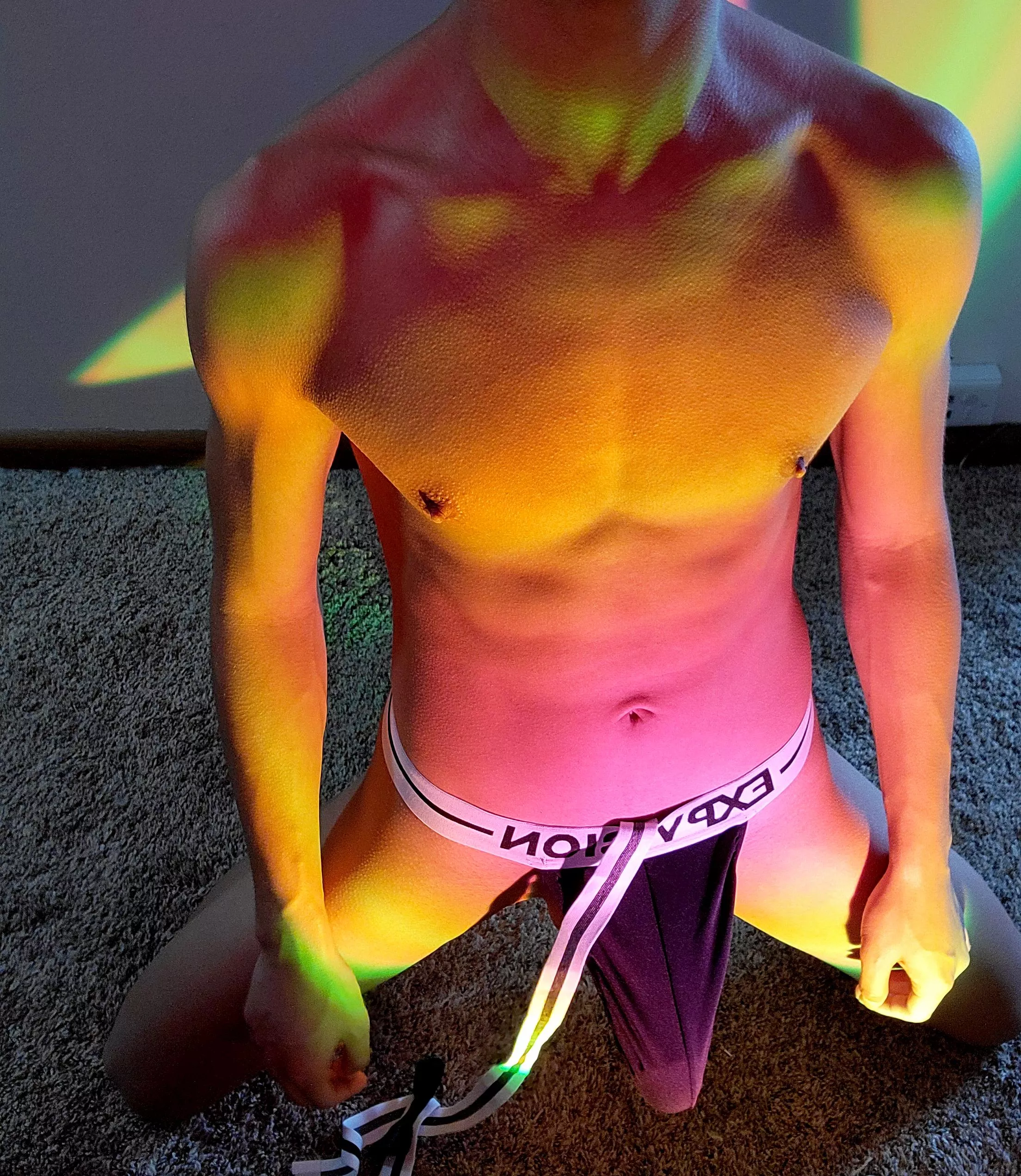 Does it look big? Comment for a surprise in your dm 😈😘