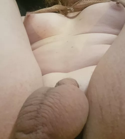 First pic of my lady parts 😅