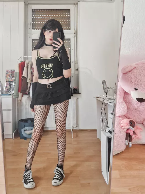 first reaction seeing me? 💗 :O