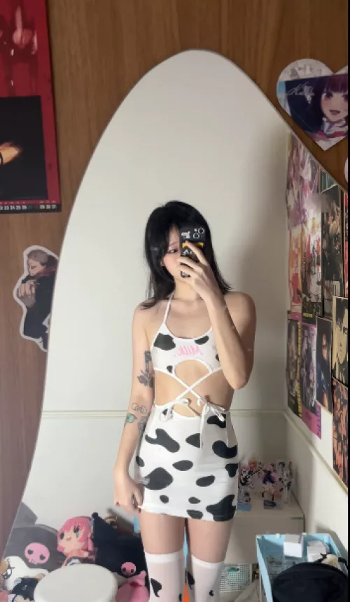 From 1-10 how much do you like my outfit??