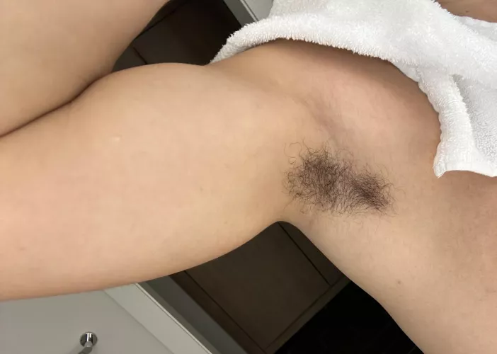 Get close bro…. How does it smell?