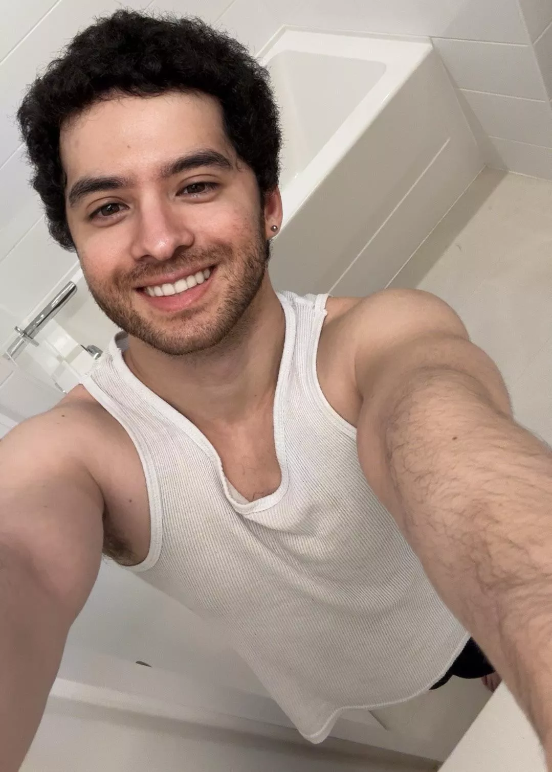 Good night! 😘 (Sorry about the messy hair)