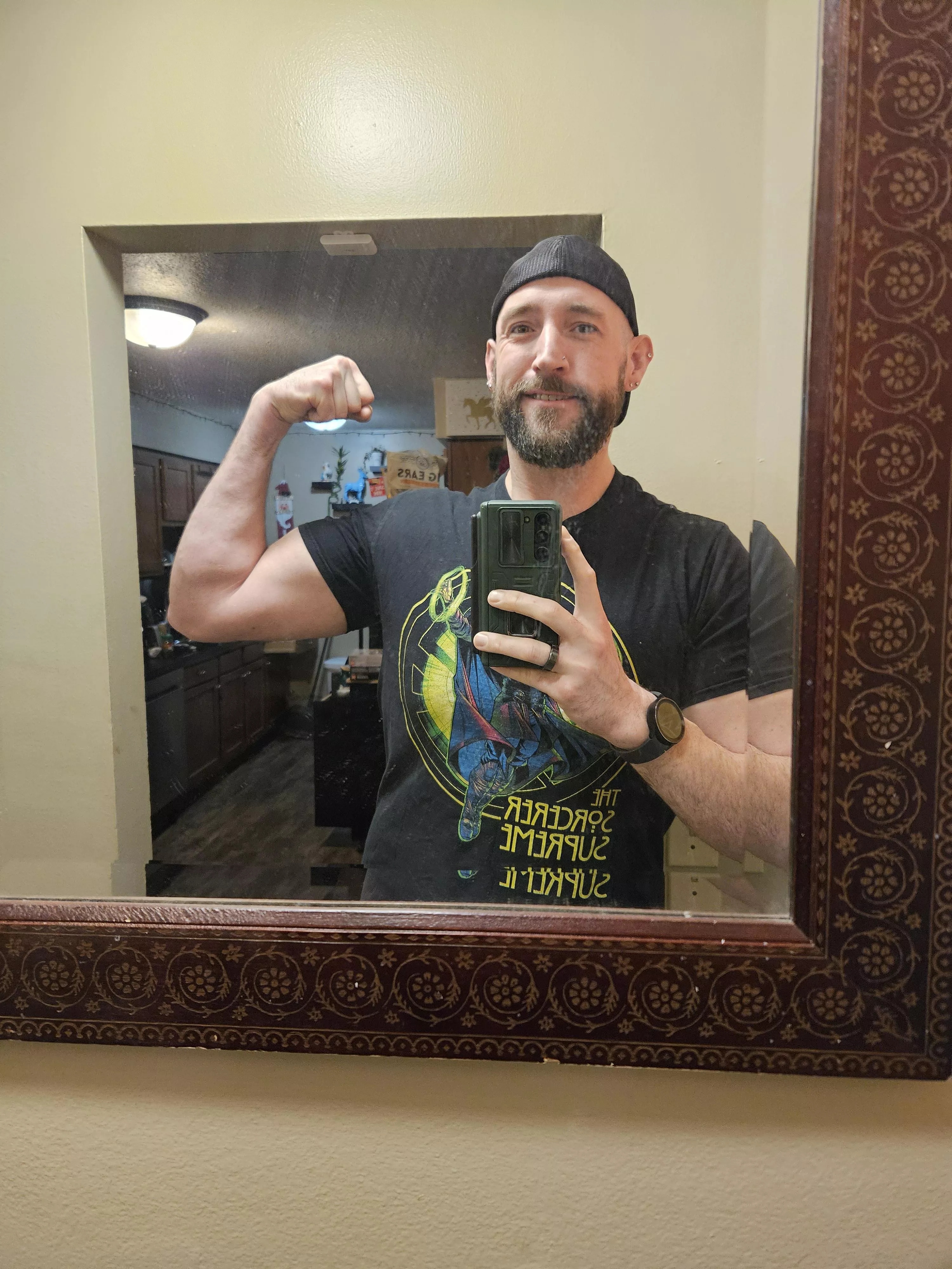 Happy Thursday! Sending you them conure the day vibes! Happy Thursday! Sending you them conure the day vibes!