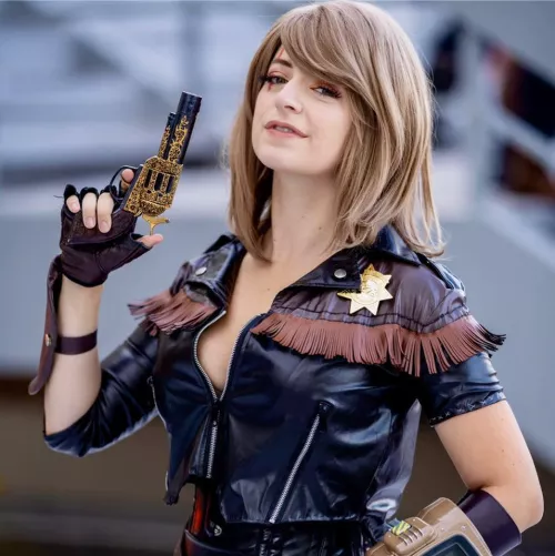 hello everyone, been cosplaying for 14 years happy to be here! here's me in my leather armor look from fallout new vegas!