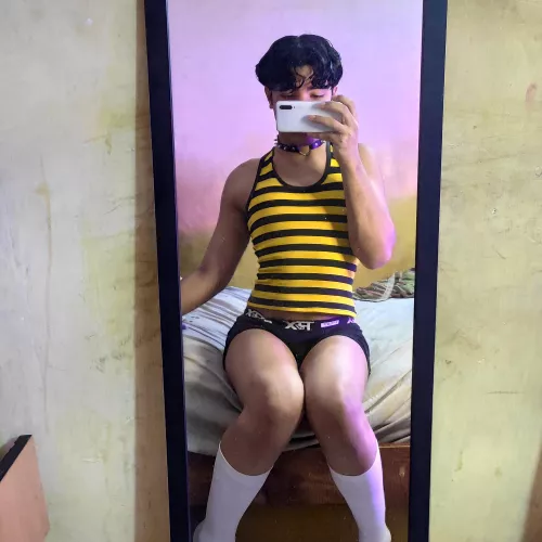 Hello, I'm nervous and shy, this is my first post, be nice to me (⁠✿⁠^⁠‿⁠^⁠)