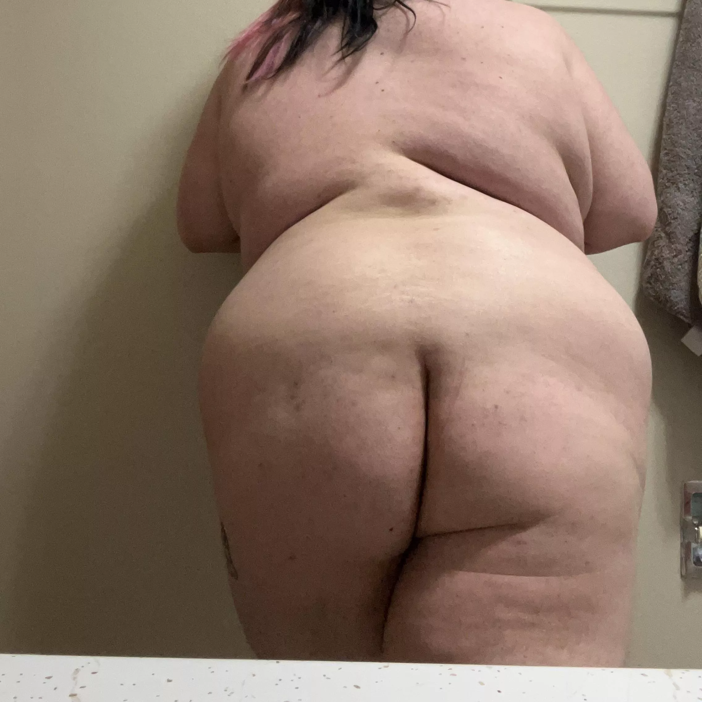 How do we feel about lil booties?