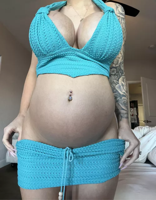 How would you describe my pregnant body ;)