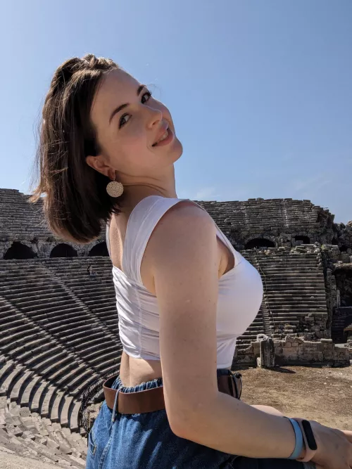 I hope in the future everyone will wear clothes like this