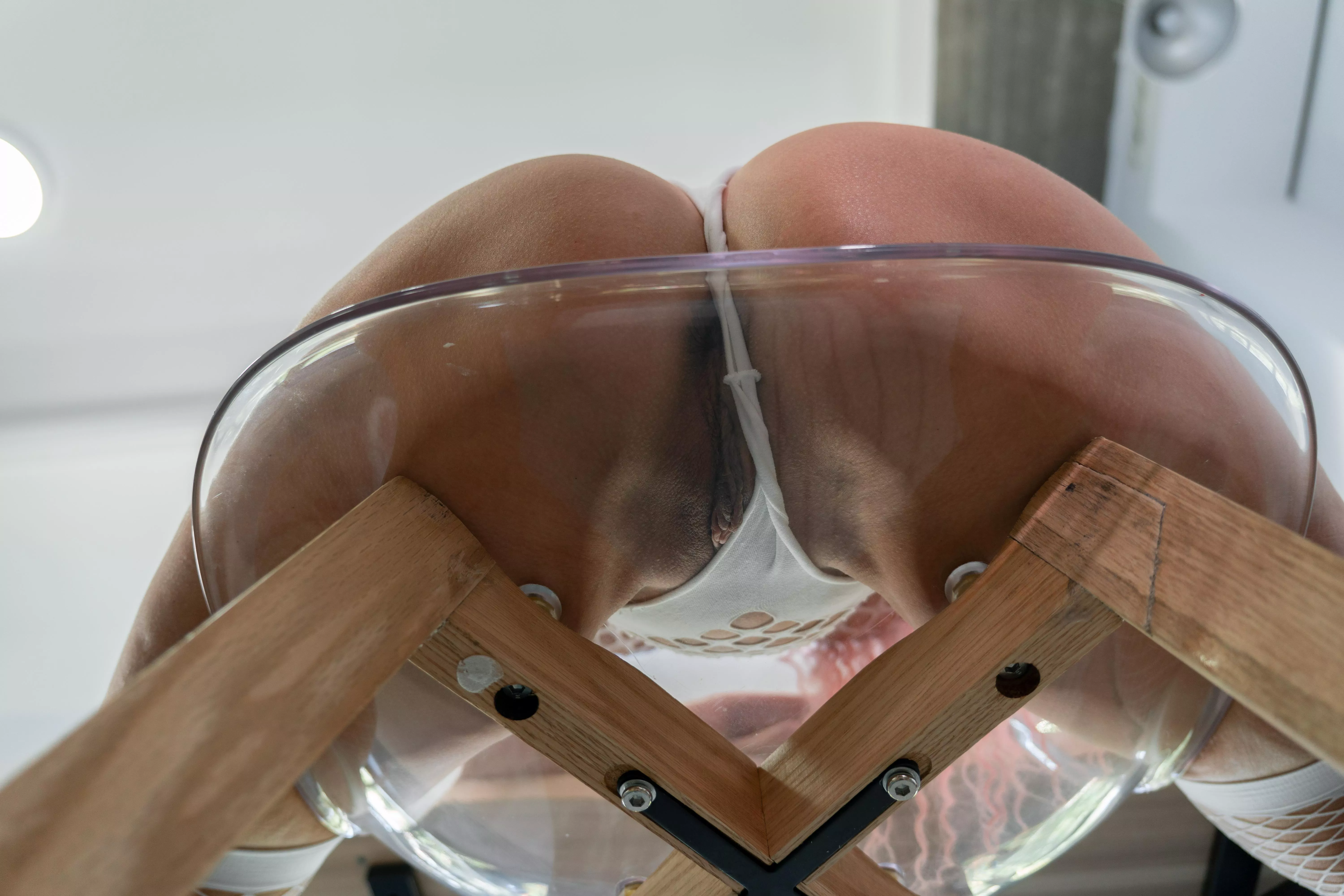 I just wanna know why your tongue isn't here yet