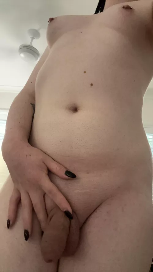 I looooooove rainy days 🥰 come spend time in with me x