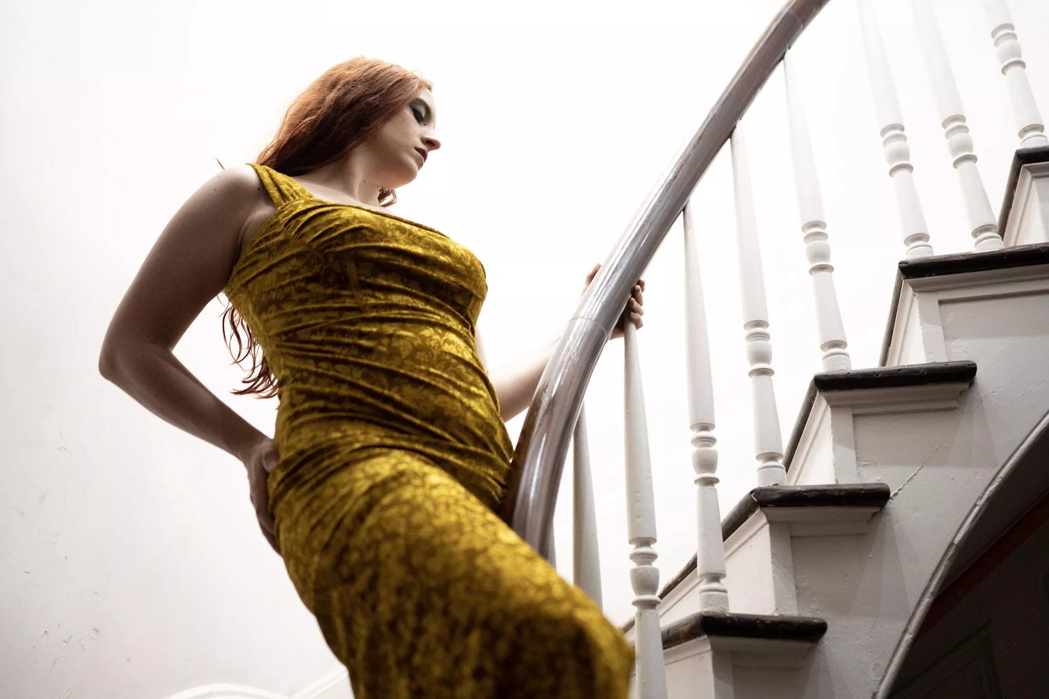 I love being admired for my curves by thirsty simps on the internet.